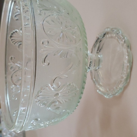 Vintage Pressed Clear Glass Compote Footed Bowl by Indiana Glass Company - Picture 2 of 9